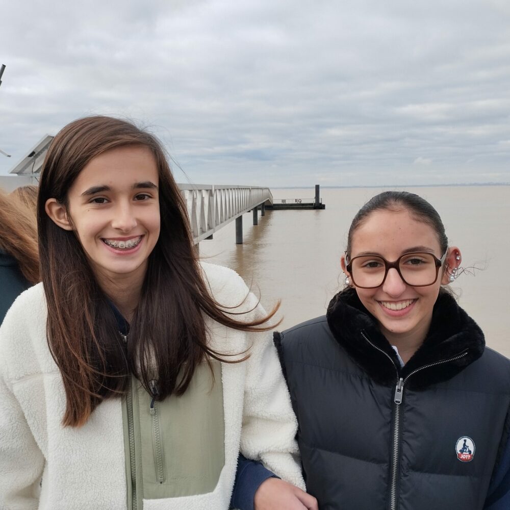 1000007829 1000007829