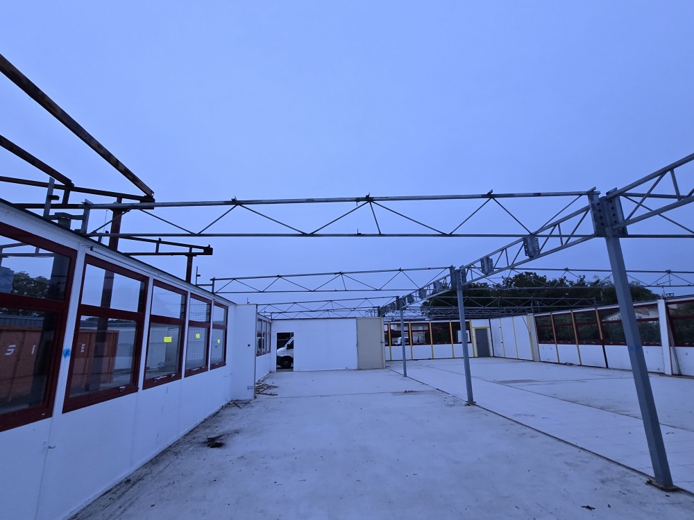 20251003_075700 20251003_075700