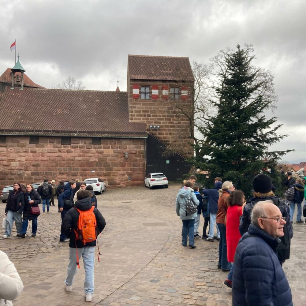 WhatsApp Image 2025-12-09 at 06.50.50 (1)