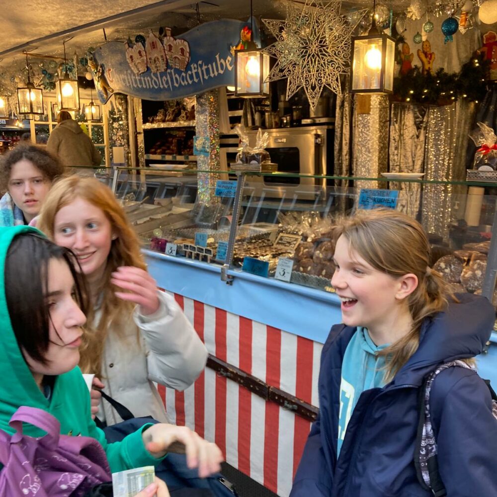 WhatsApp Image 2025-12-09 at 06.50.50