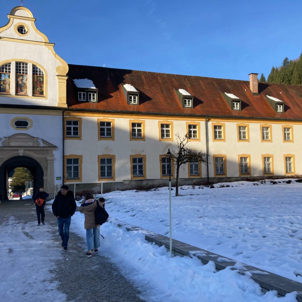 WhatsApp Image 2025-12-10 at 11.37.03