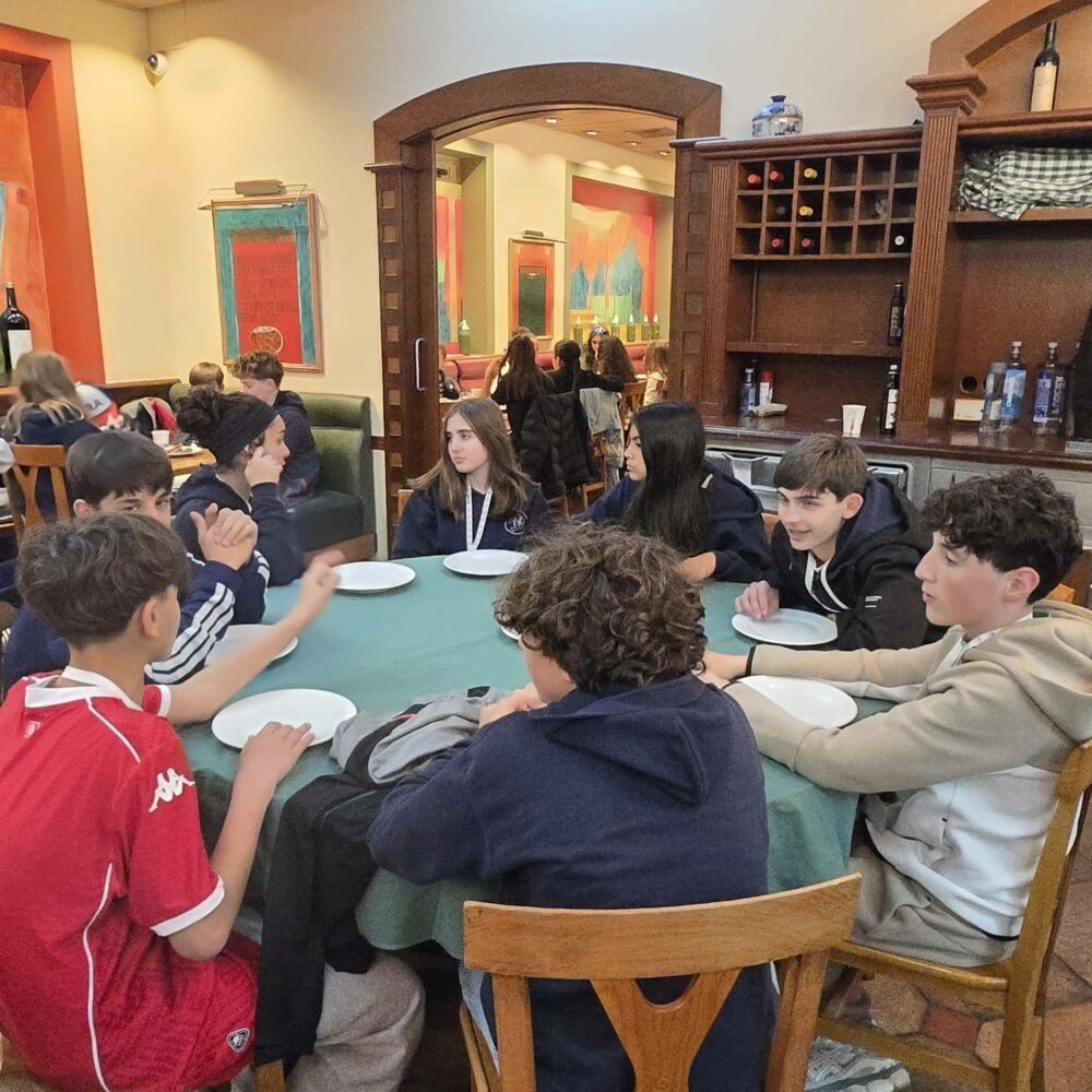 656371077_1788940395418007_1520681212145194870_n 656371077_1788940395418007_1520681212145194870_n